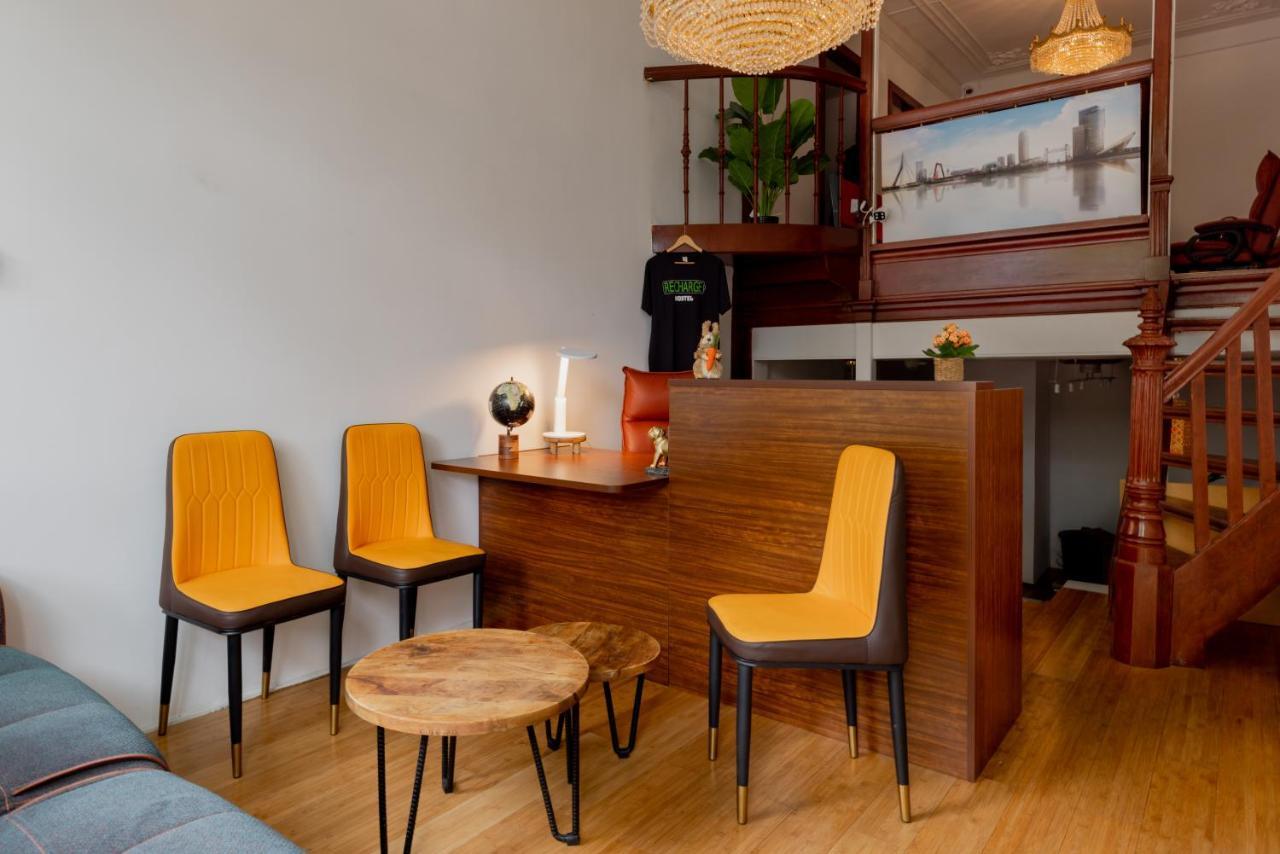 Recharge Hostel Rotterdam Bagian luar foto